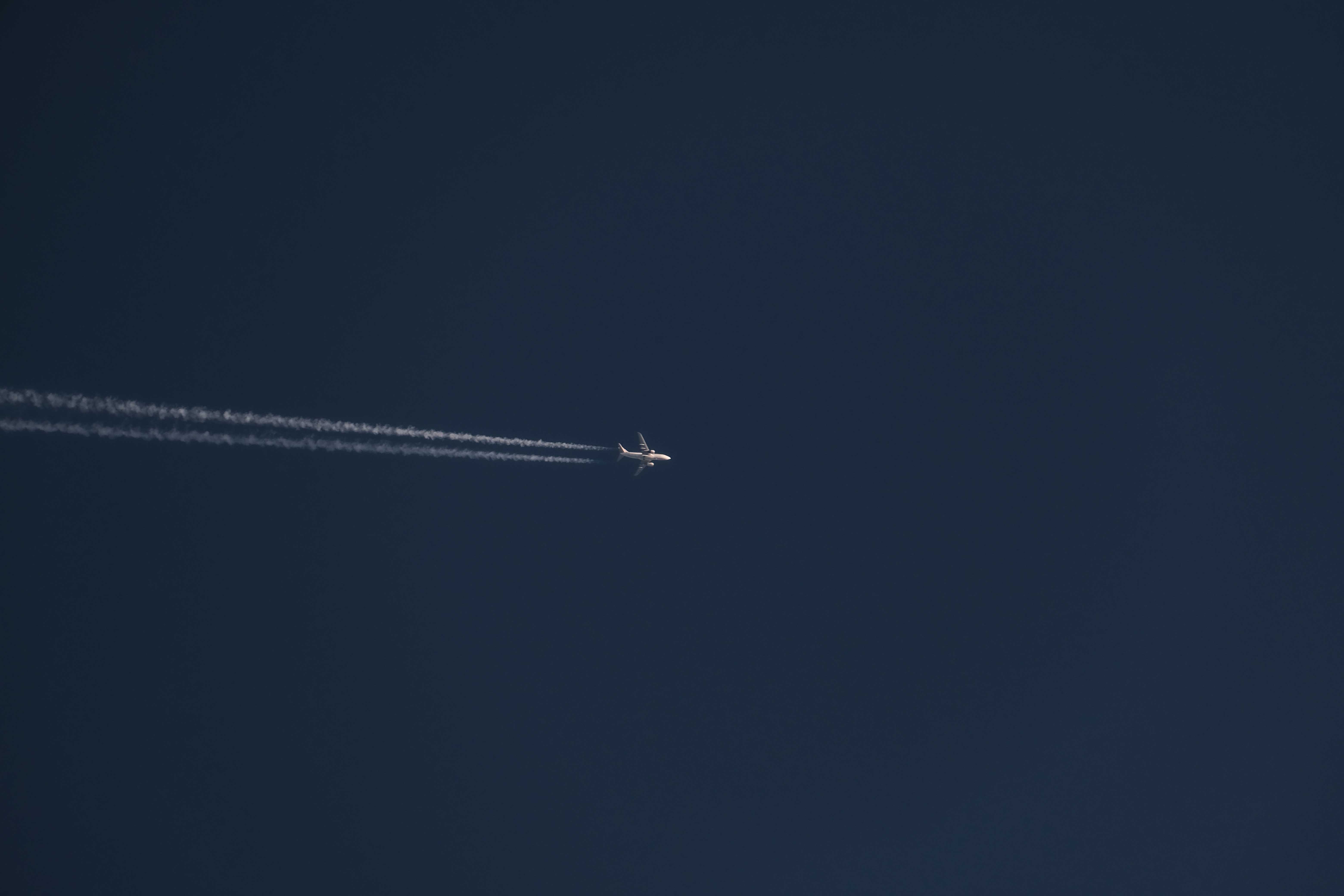 How Fast Is a Private Jet_ Speed Guide by Aircraft Type